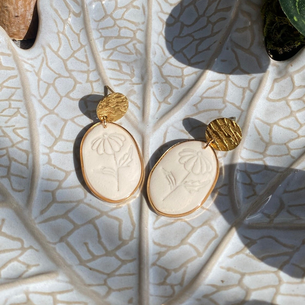 Oval Daisy Dangles