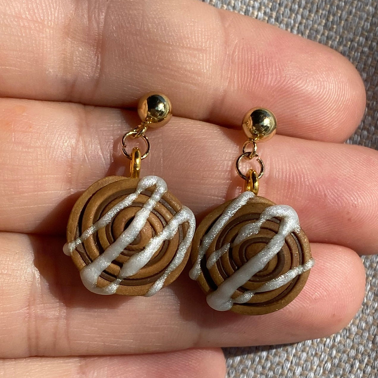 Cinnamon Bun Dangles