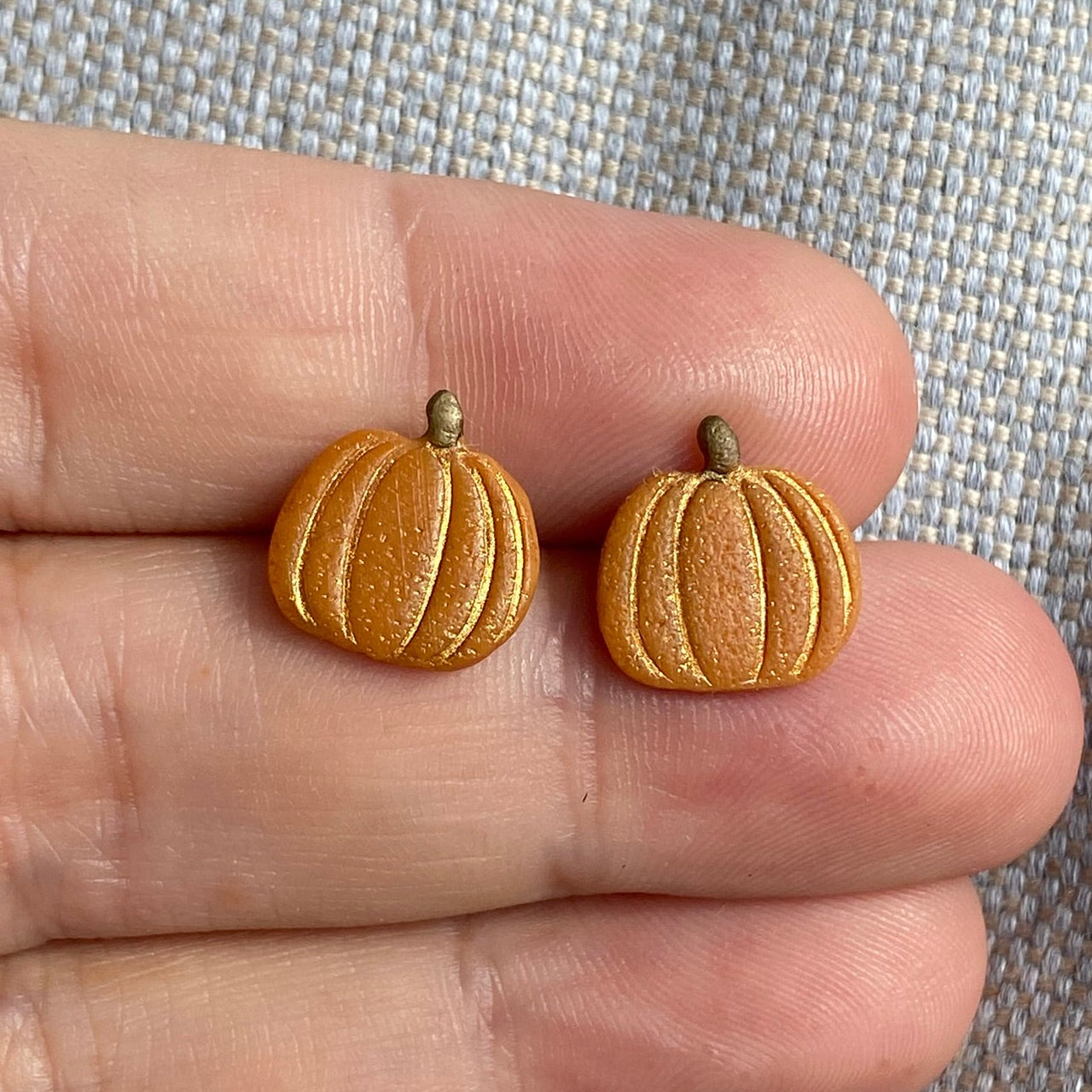 Classic Pumpkin Studs