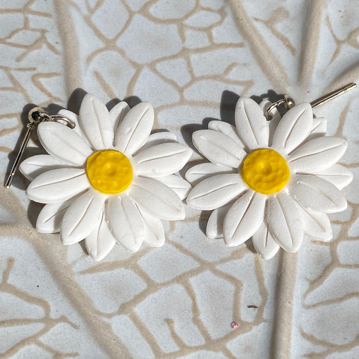 Statement Daisy Dangles