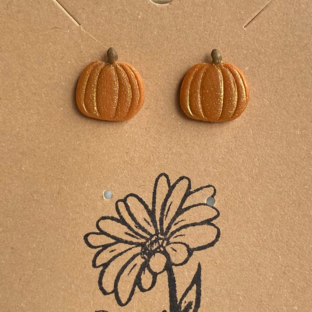 Classic Pumpkin Studs